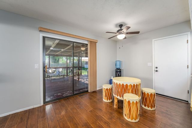 1909 W Anita Ave, Wichita, KS 67203