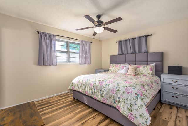 1909 W Anita Ave, Wichita, KS 67203