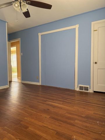 145 St Lo Drive, Prairie Du Chien, WI 53821