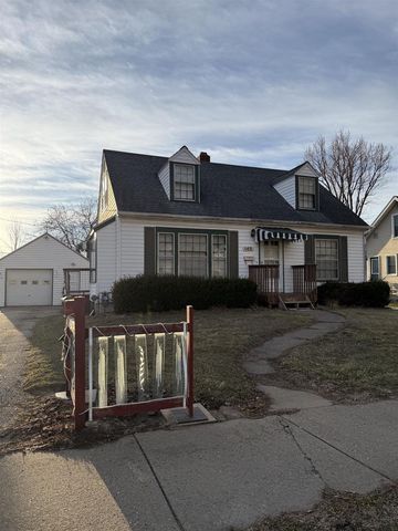 145 St Lo Drive, Prairie Du Chien, WI 53821