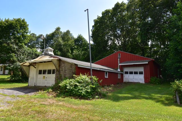 35 Morris Road, Prospect, CT 06712