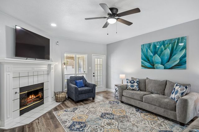 8510 Hartford Drive, Rowlett, TX 75089