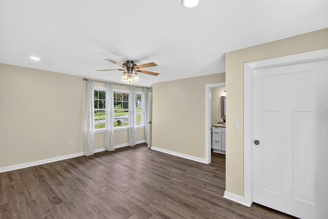 301 W Finger Street, Landrum, SC 29356