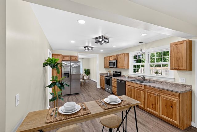 301 W Finger Street, Landrum, SC 29356