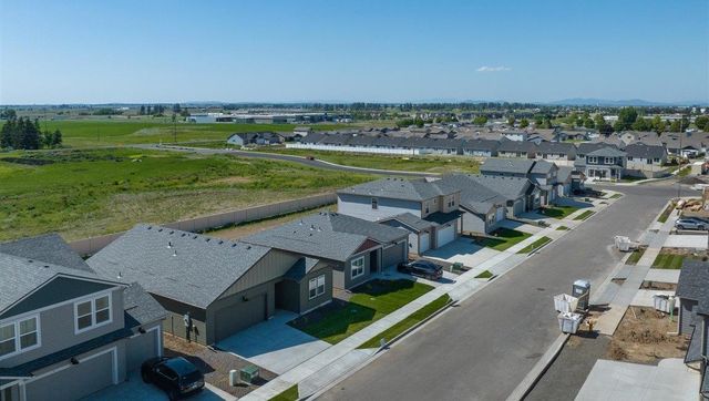 10179 W Sorenstam Rd, Cheney, WA 99004