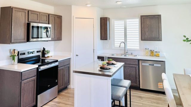 10179 W Sorenstam Rd, Cheney, WA 99004