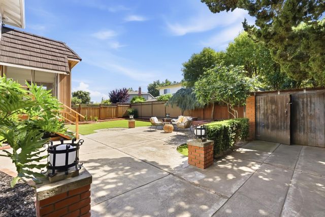 5527 Oak Park Drive, San Jose, CA 95129