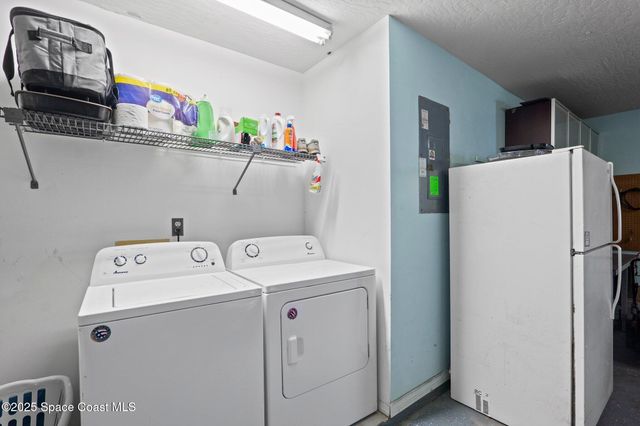 2033 Thistle Drive, Melbourne, FL 32935