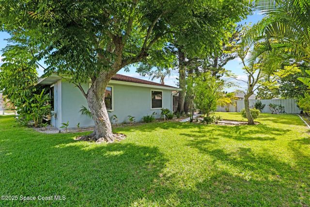 2033 Thistle Drive, Melbourne, FL 32935