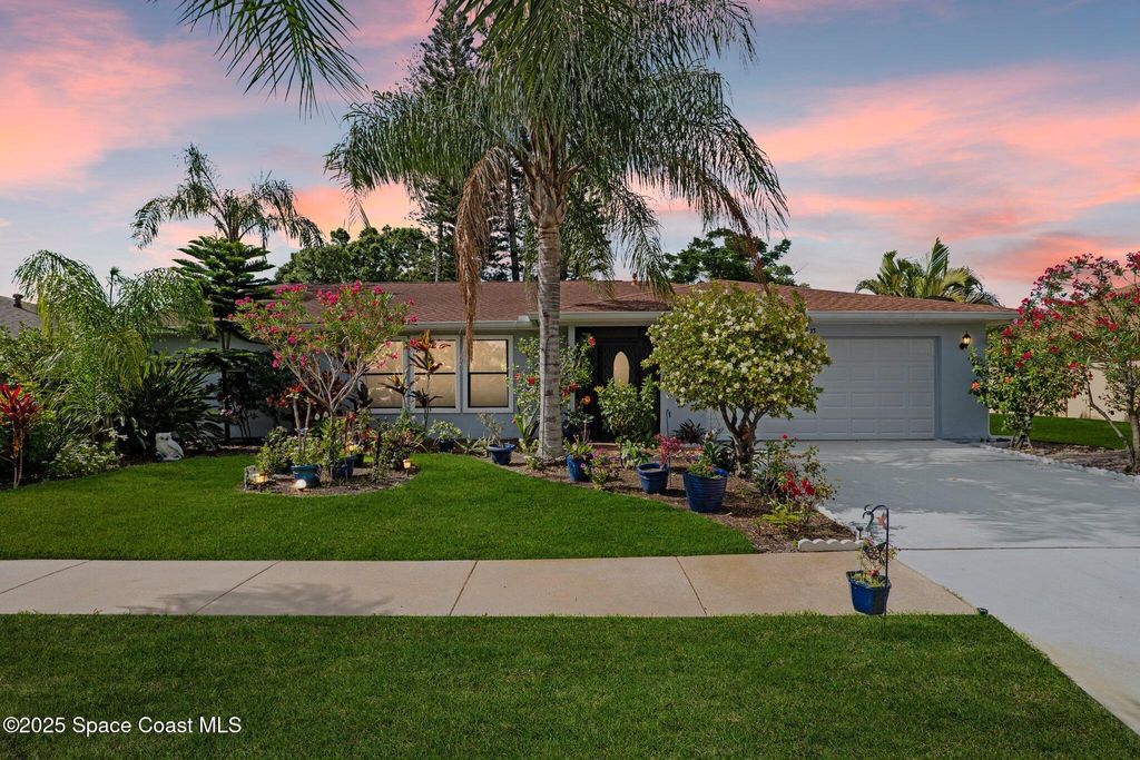 2033 Thistle Drive, Melbourne, FL 32935