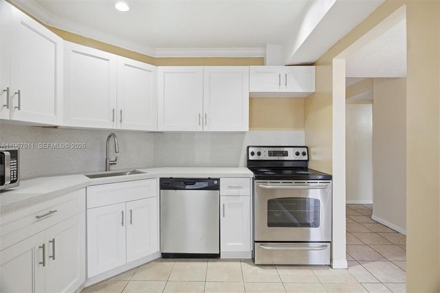 6300 S Falls Cir Drive 212, Lauderhill, FL 33319