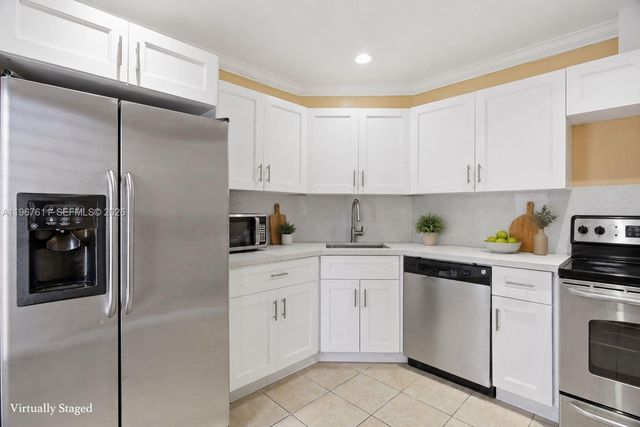 6300 S Falls Cir Drive 212, Lauderhill, FL 33319