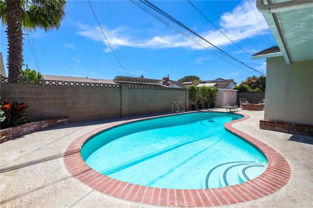 3232 Hillrose Drive, Rossmoor, CA 90720