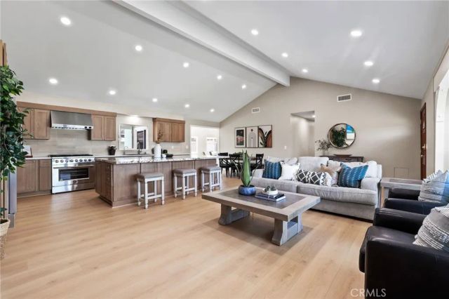 3232 Hillrose Drive, Rossmoor, CA 90720
