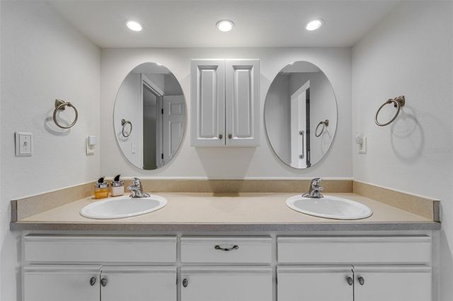 4002 87TH TERRACE N, Pinellas Park, FL 33782