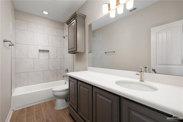2113 Tanager Lane, Mission, TX 78572