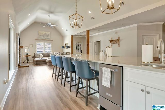 6052 MOUNTAIN VIEW TRACE, Trussville, AL 35173