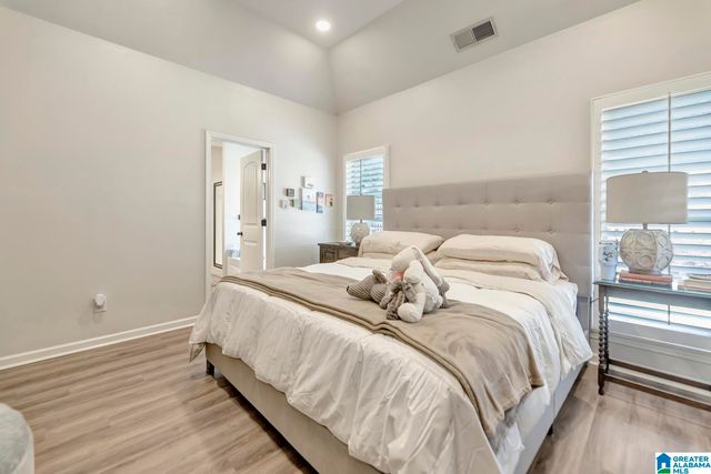 6052 MOUNTAIN VIEW TRACE, Trussville, AL 35173