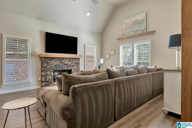 6052 MOUNTAIN VIEW TRACE, Trussville, AL 35173