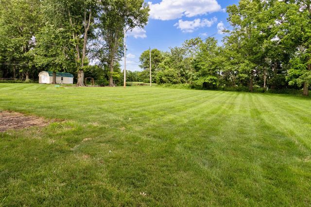 56 Arbor Lane SW, Pataskala, OH 43062