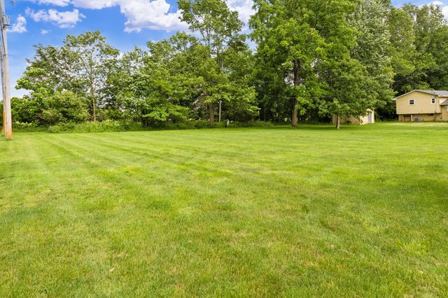 56 Arbor Lane SW, Pataskala, OH 43062