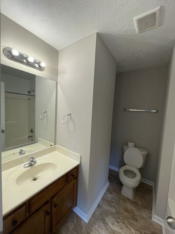 2961 S Rutherford Blvd Apt D2, Murfreesboro, TN 37130