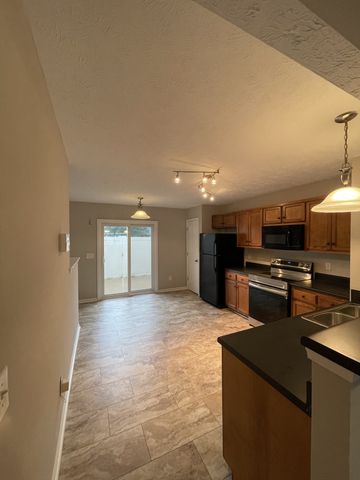 2961 S Rutherford Blvd Apt D2, Murfreesboro, TN 37130
