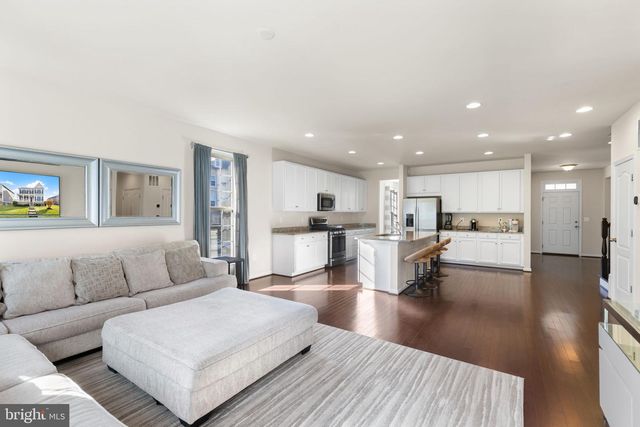 220 ALMOND DR, Stafford, VA 22554
