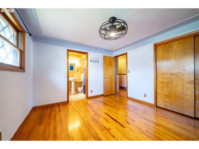 850 EMPIRE St Nw, Salem, OR 97304