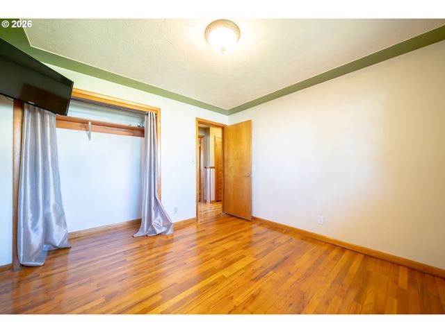 850 EMPIRE St Nw, Salem, OR 97304