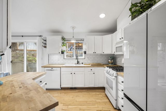 795 NE Mason Road, Bend, OR 97701