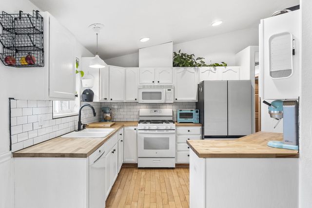 795 NE Mason Road, Bend, OR 97701