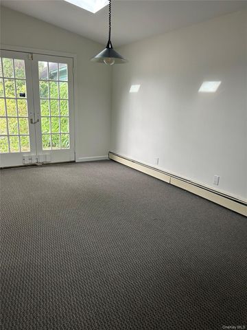 363 N Wellwood Avenue, Lindenhurst, NY 11757