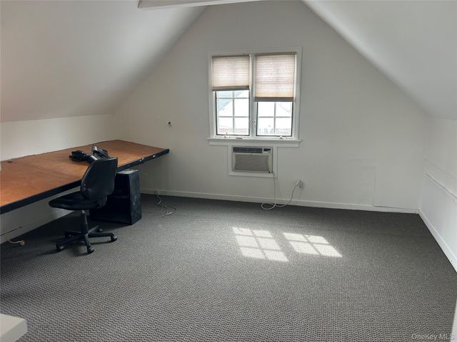 363 N Wellwood Avenue, Lindenhurst, NY 11757