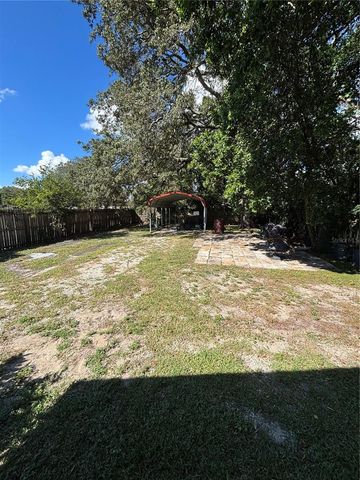 45 W 15TH STREET, Apopka, FL 32703