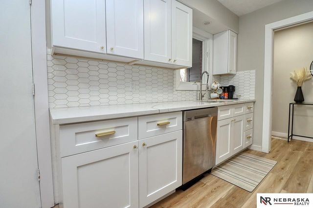 3300 Cooper Avenue, Lincoln, NE 68506