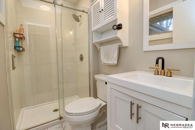 3300 Cooper Avenue, Lincoln, NE 68506