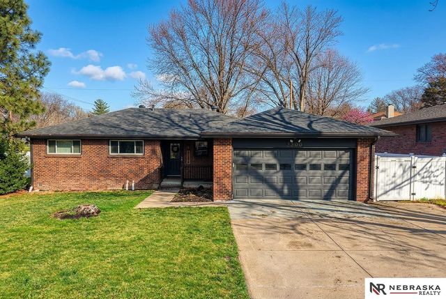 3300 Cooper Avenue, Lincoln, NE 68506