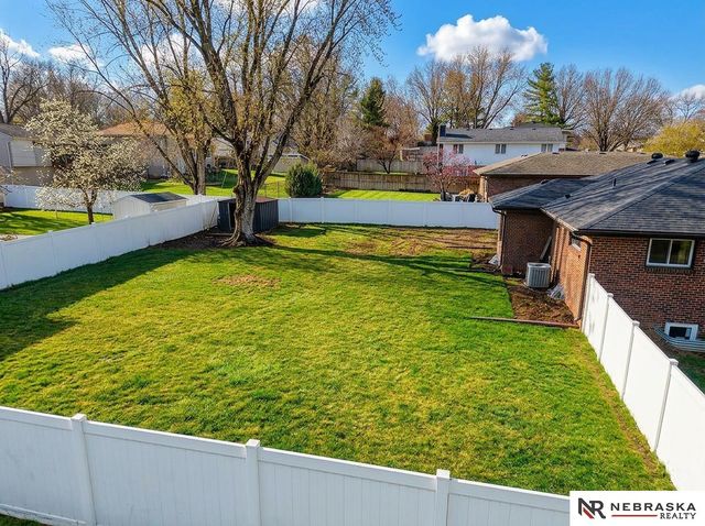 3300 Cooper Avenue, Lincoln, NE 68506