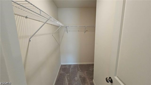 9028 Aegean CIR, Lehigh Acres, FL 33936