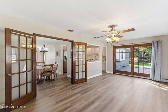 4 The Trail, Middletown, NJ 07748