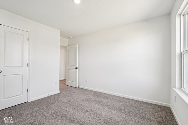 2586 Kingman Drive, Whitestown, IN 46075