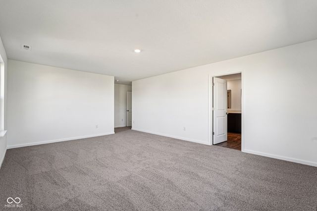 2586 Kingman Drive, Whitestown, IN 46075