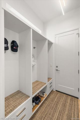 864 Ann Street, Birmingham, MI 48009