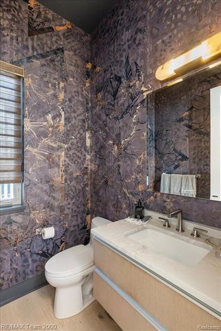 864 Ann Street, Birmingham, MI 48009