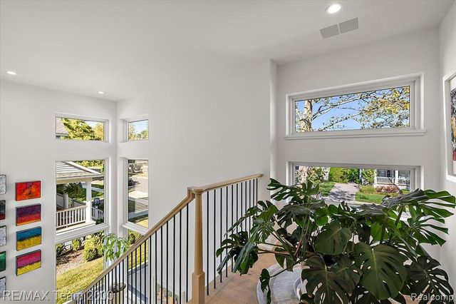 864 Ann Street, Birmingham, MI 48009