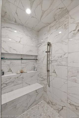 864 Ann Street, Birmingham, MI 48009