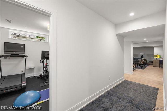 864 Ann Street, Birmingham, MI 48009