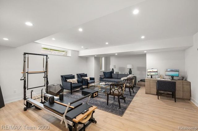 864 Ann Street, Birmingham, MI 48009