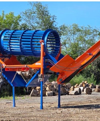 109 River Road, Irasburg, VT 05845